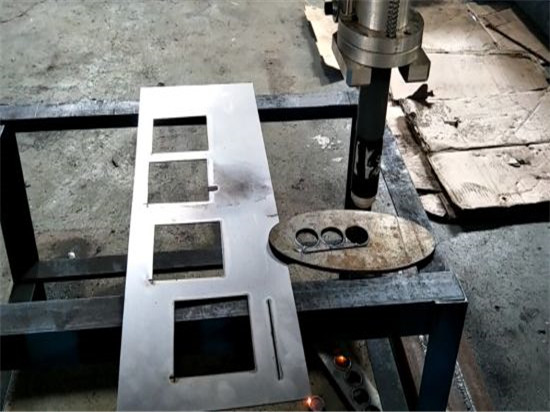 Ang duha ka metal sheet ug metal pipe nga CNC cutting machine, nga adunay plasma cutting ug oxy-fuel cutting torch